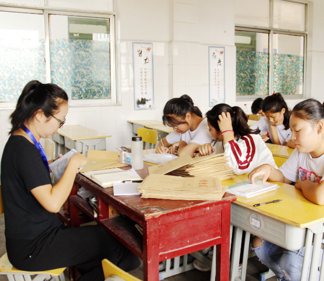语文课堂往往将文学教育变为简略而僵化的常识等有用言语训练 语文课堂往往将文学教育变为简略而僵化的常识等有用言语训练